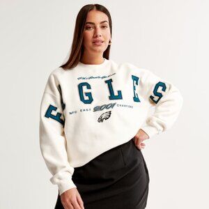 Abercrombie Philadelphia Eagles Graphic Crew Sweatshirt | size M tall